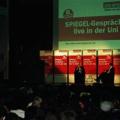 joschka_fischer_podium_3.jpg